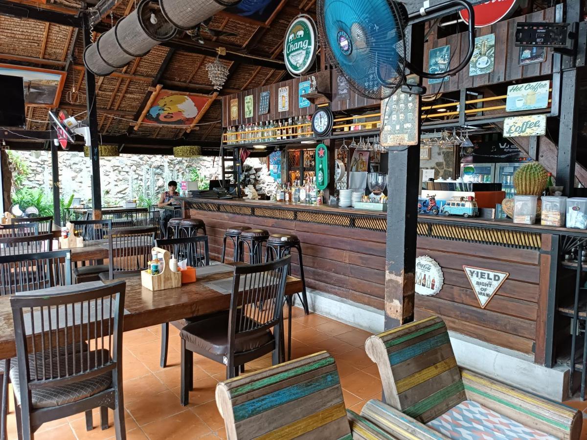 Outback1990 Hostel หาดริ้น ภายนอก รูปภาพ