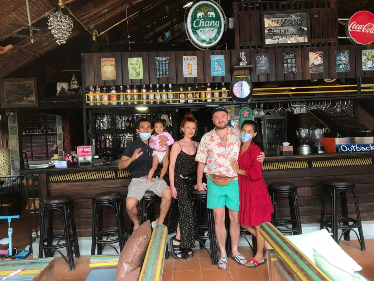 Outback1990 Hostel หาดริ้น ภายนอก รูปภาพ