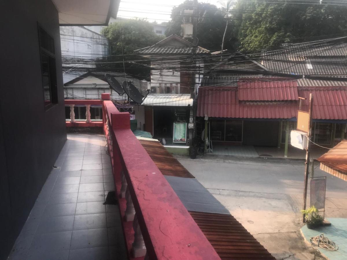 Outback1990 Hostel หาดริ้น ภายนอก รูปภาพ