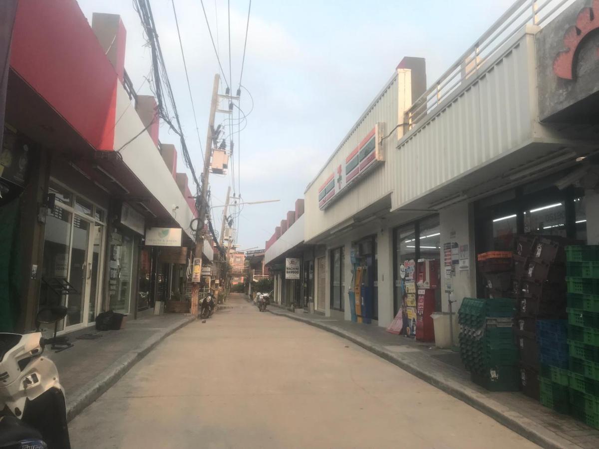Outback1990 Hostel หาดริ้น ภายนอก รูปภาพ